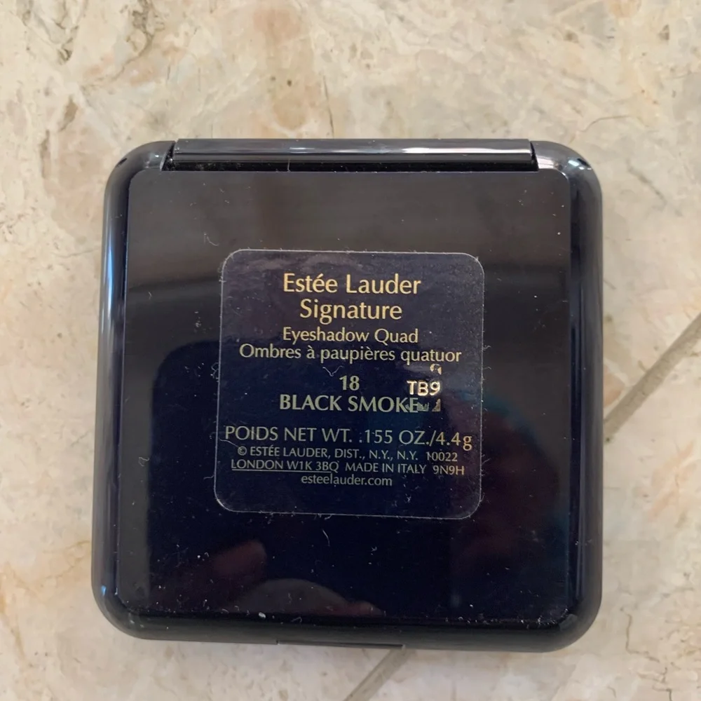 New Estee Lauder Signature Eyeshadow Quad 18 BLACK SMOKE/RARE